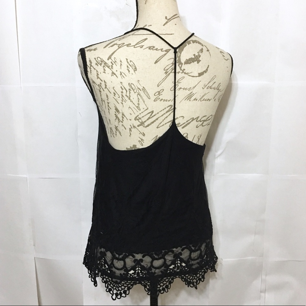 PINS AND NEEDLES BLACK FLORAL LACE HALTER TANK TOP - Picture 3 of 7